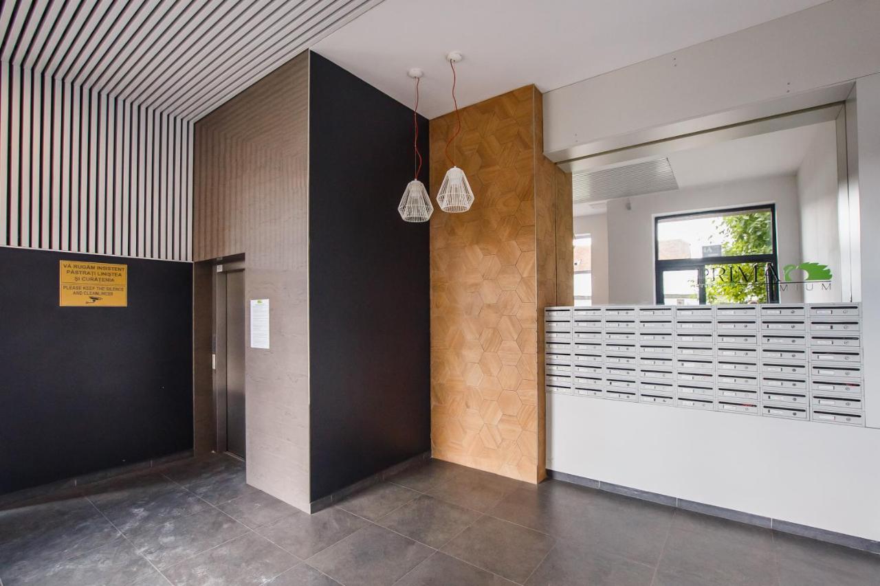 Sunny View 2 Bedroom Central Apartment Oradea Zewnętrze zdjęcie